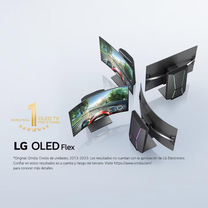Cuatro televisores LG OLED Flex situados uno junto al otro en un ángulo de 45 grados. Cada uno tiene un nivel de curvatura diferente. Se ven dos televisores desde la parte frontal con un juego de carreras en pantalla, y dos desde la parte trasera que muestran la Iluminación Fusión.	