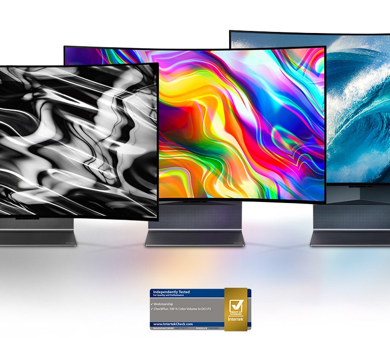 3 台の LG OLED Flex テレビが並列し、黒い抽象的画像、カラフルな抽象的画像、および青い波の画像をスクリーンに表示しています。